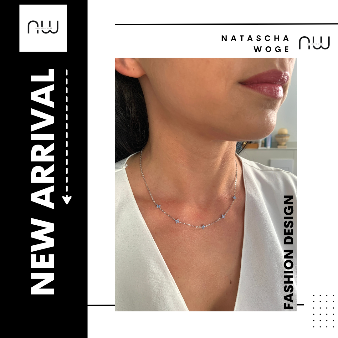 18K Gold Halskette mit blauen Blüten – minimalistische Charms – Natascha Woge®