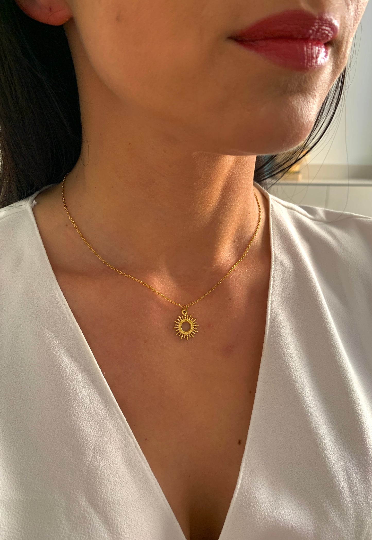 Sonnen Halskette – minimalistische Hollow Sun Kette aus Edelstahl in Gold oder Silber – Natascha Woge®