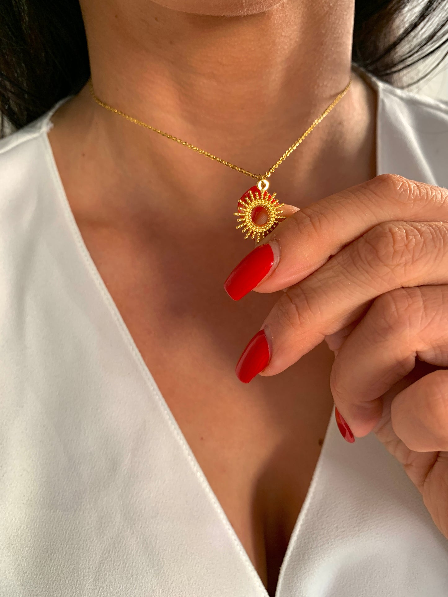 Sonnen Halskette – minimalistische Hollow Sun Kette aus Edelstahl in Gold oder Silber – Natascha Woge®