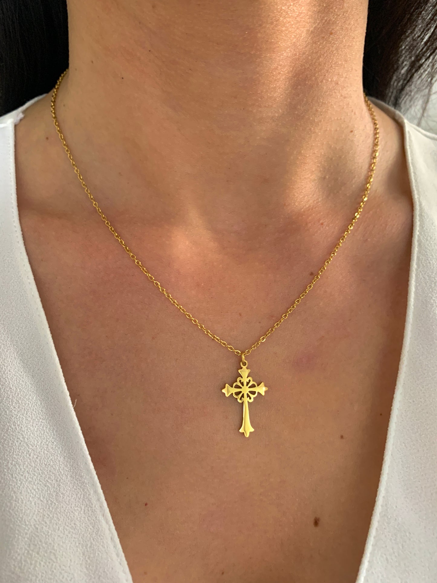 Kreuz Halskette – dezenter Edelstahlschmuck in Gold oder Silber – Natascha Woge®