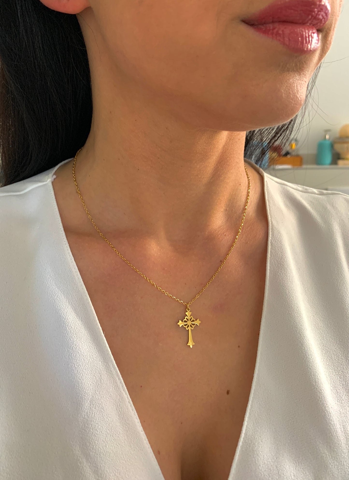 Kreuz Halskette – dezenter Edelstahlschmuck in Gold oder Silber – Natascha Woge®