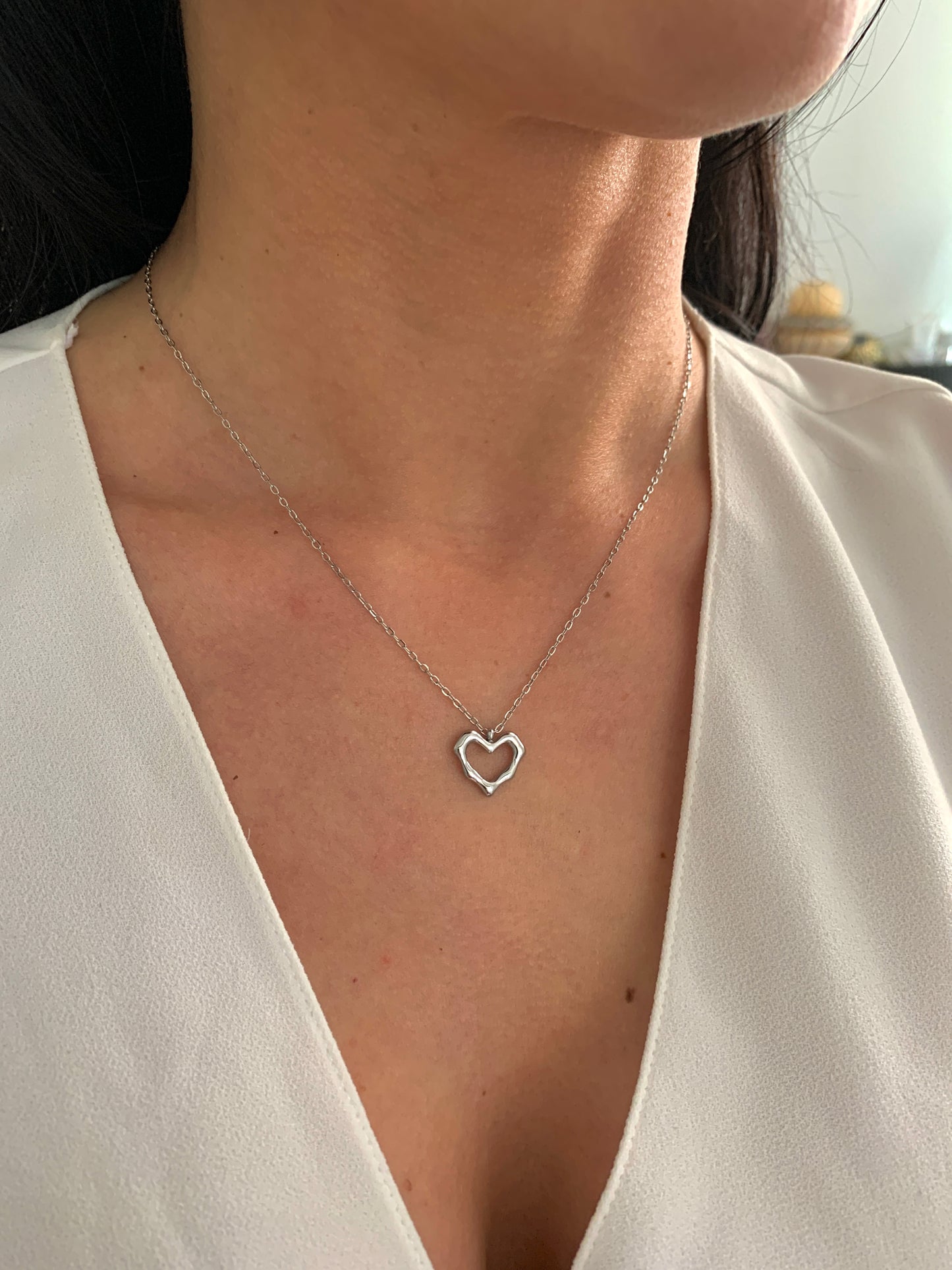 Minimalistische Herz Halskette – zarter Edelstahlschmuck in Gold oder Silber – Natascha Woge®