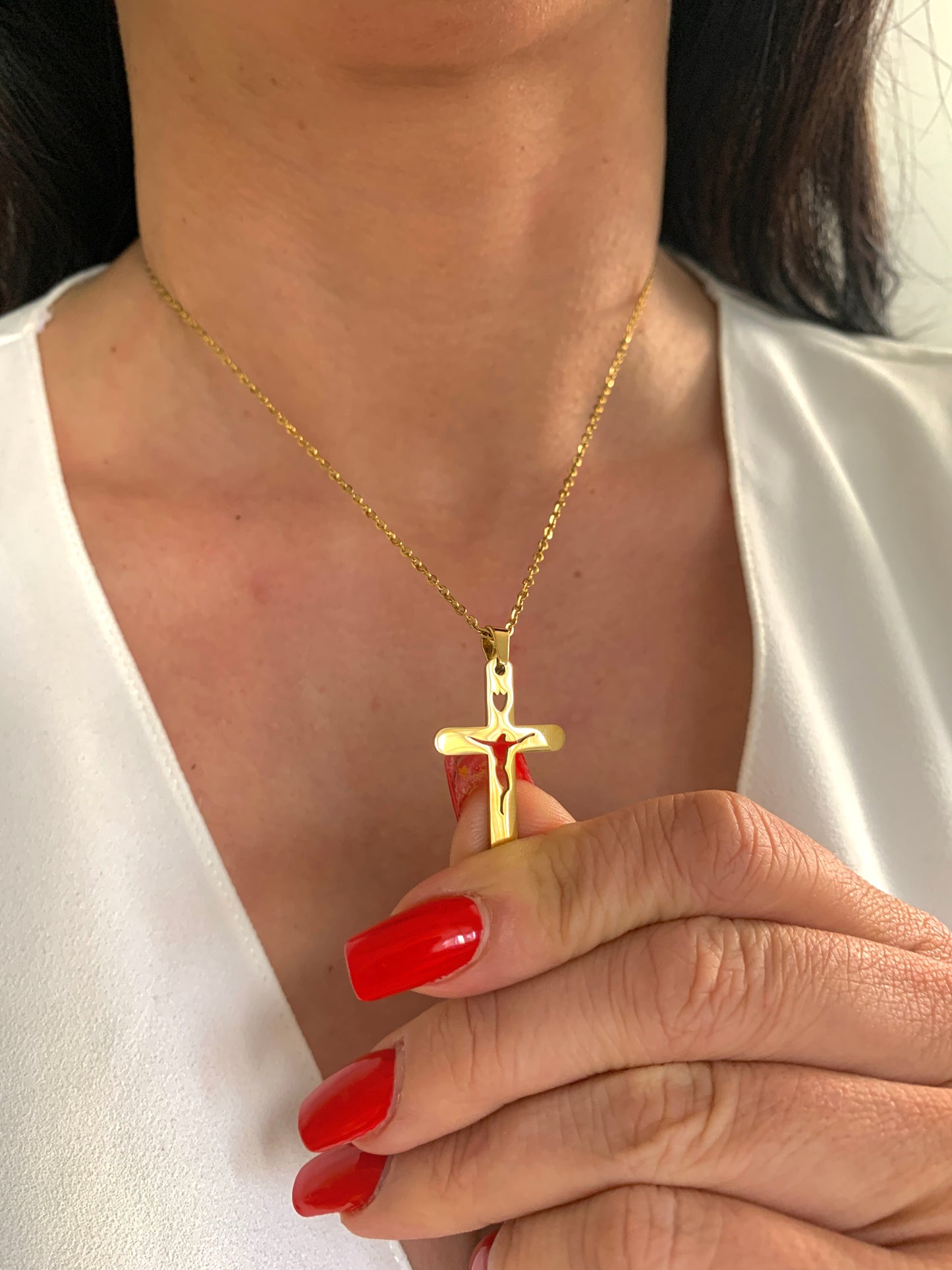 Jesus Kreuz Halskette – spiritueller Edelstahlschmuck in Gold oder Silber – Natascha Woge®