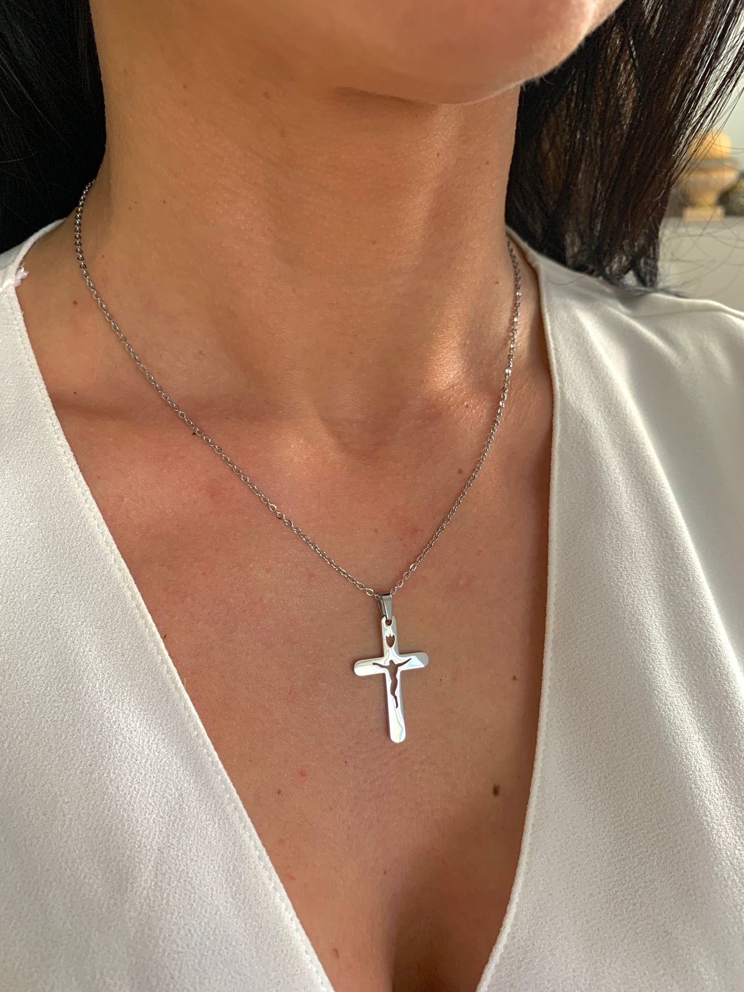Jesus Kreuz Halskette – spiritueller Edelstahlschmuck in Gold oder Silber – Natascha Woge®