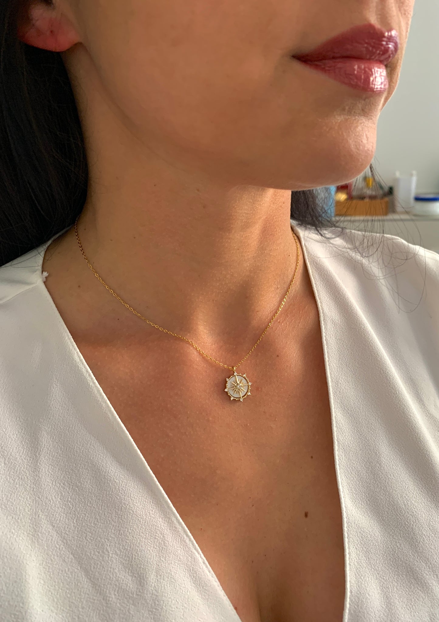 Stern Halskette mit Perlmutt-Optik – minimalistischer Edelstahlschmuck in Gold – Natascha Woge®