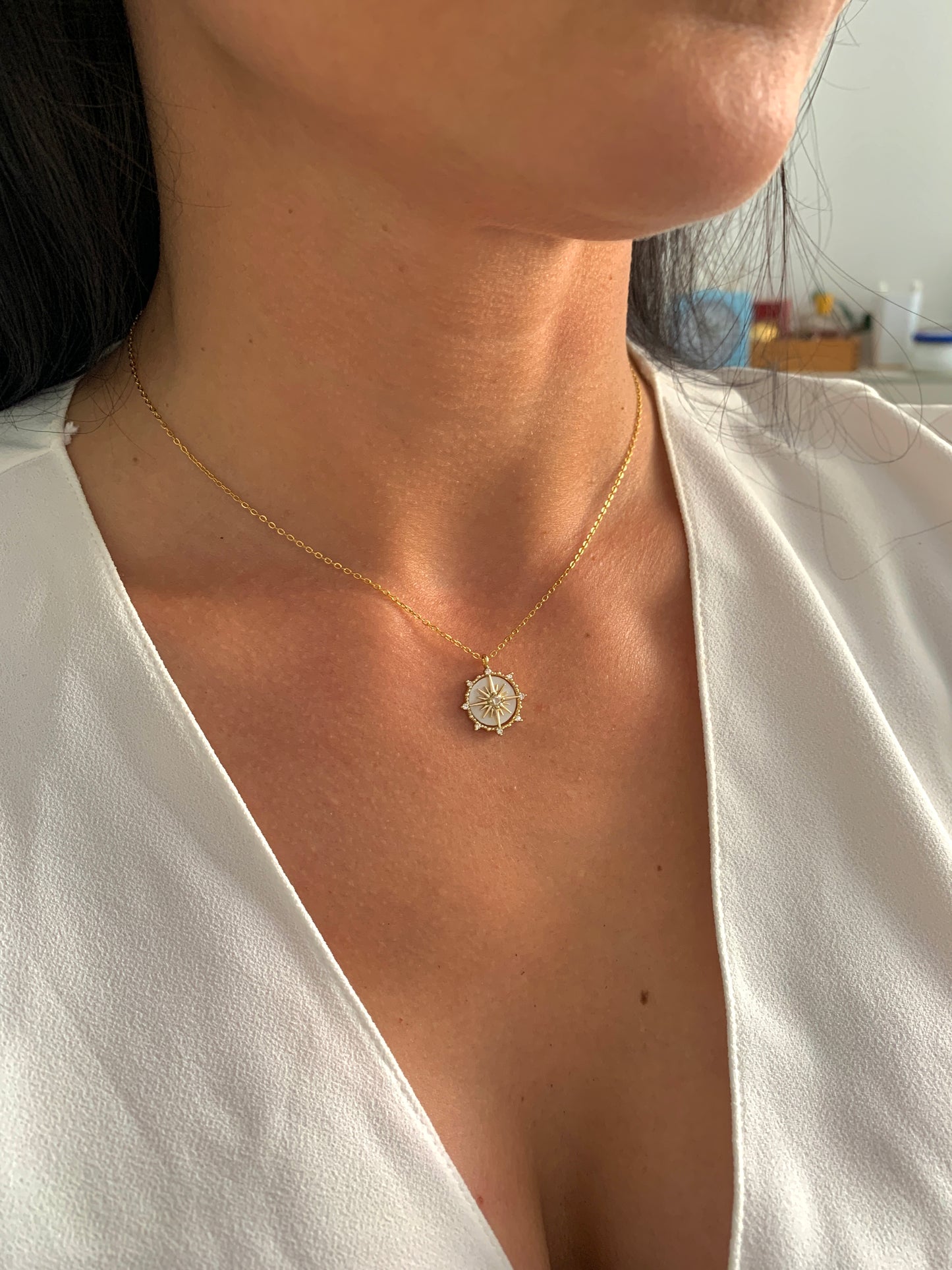 Stern Halskette mit Perlmutt-Optik – minimalistischer Edelstahlschmuck in Gold – Natascha Woge®
