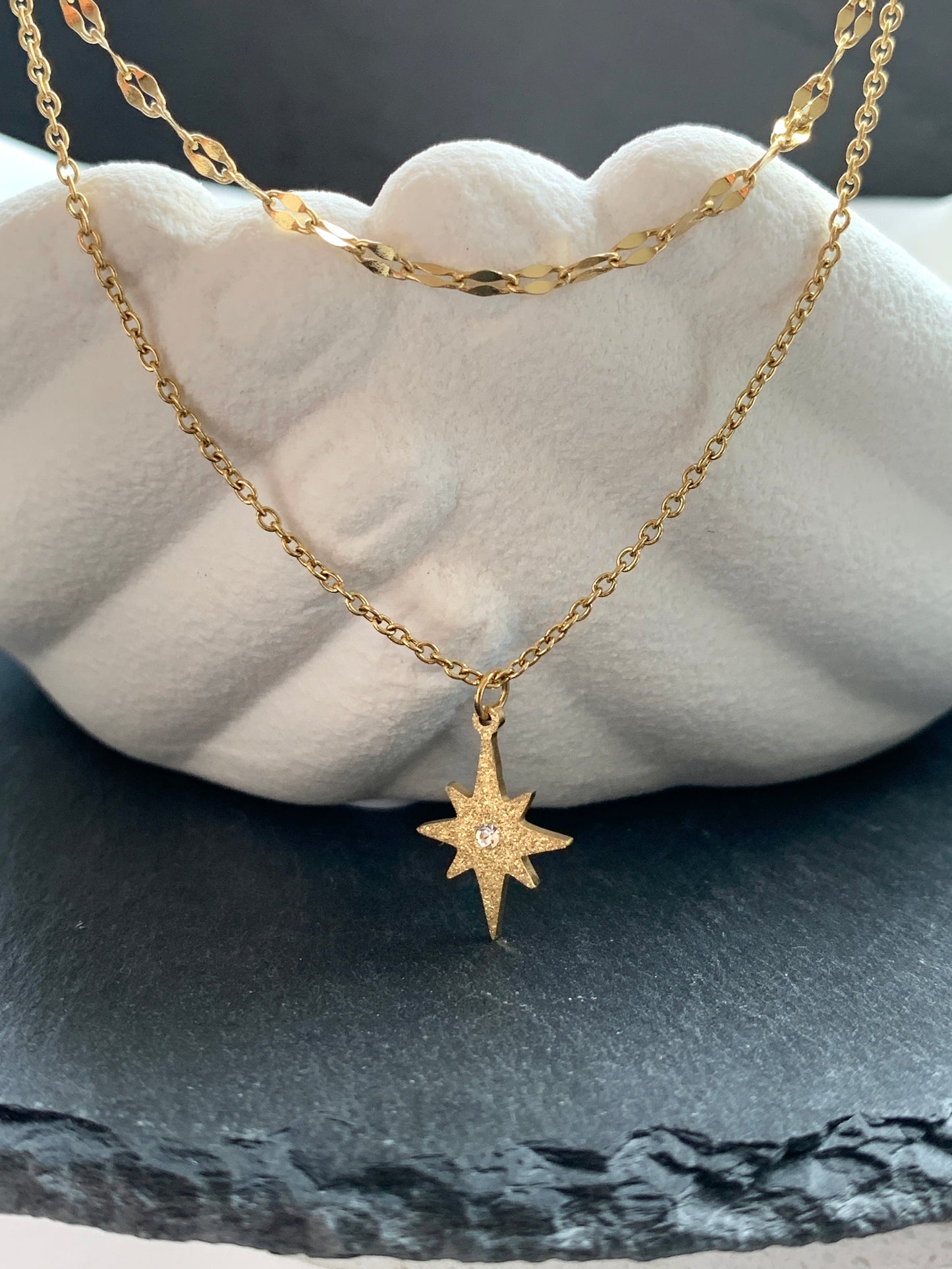 Stern Halskette – minimalistischer Edelstahlschmuck in Gold oder Silber – Natascha Woge®