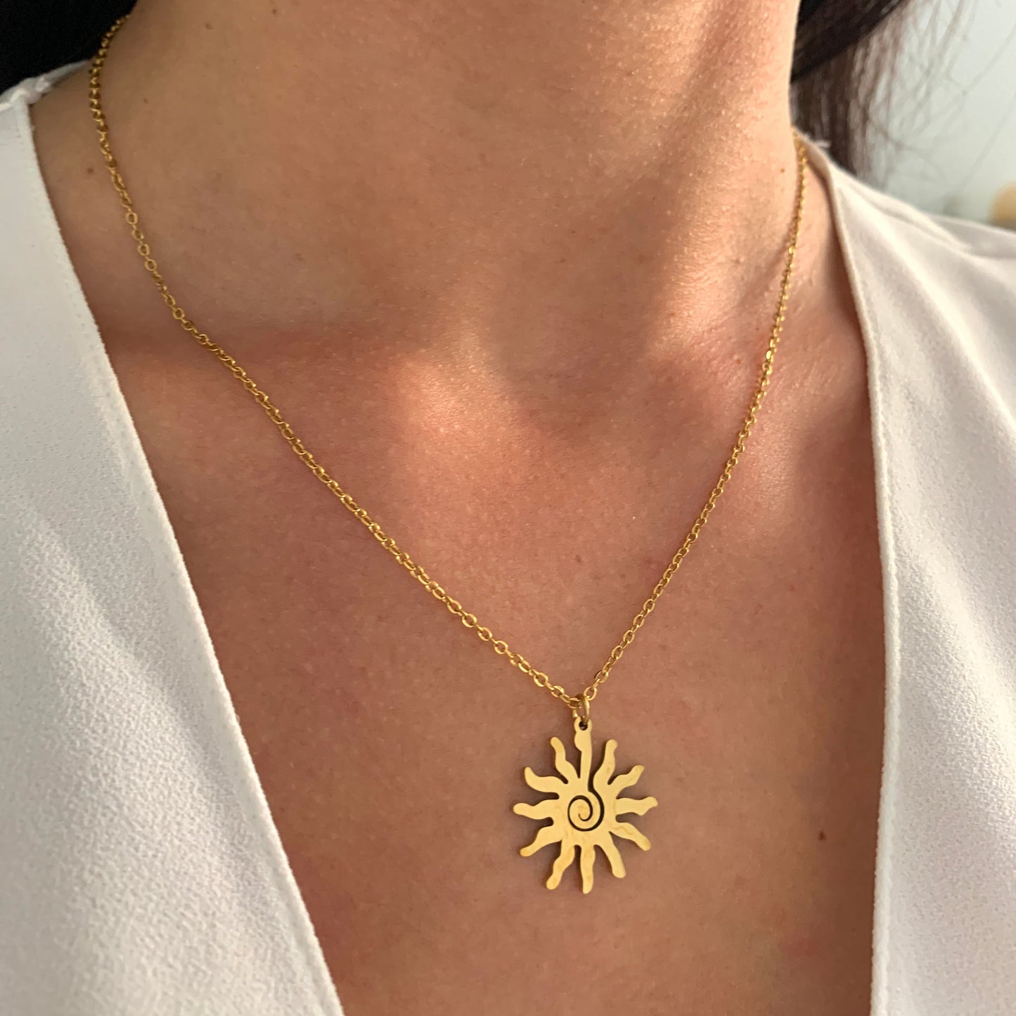 Sonnen Halskette – minimalistischer Edelstahlschmuck in Gold oder Silber – Natascha Woge®