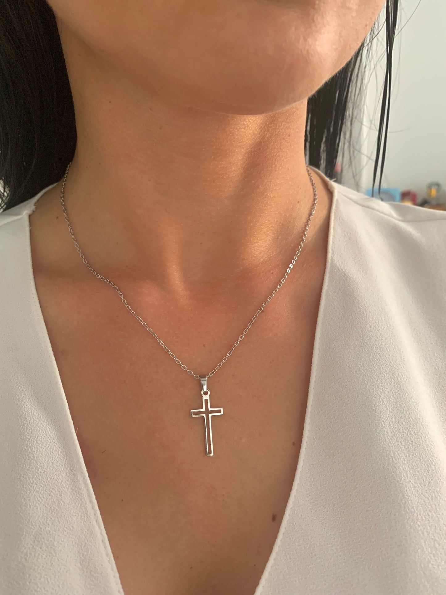 Kreuz Halskette – minimalistischer Edelstahlschmuck in Gold oder Silber – Natascha Woge®