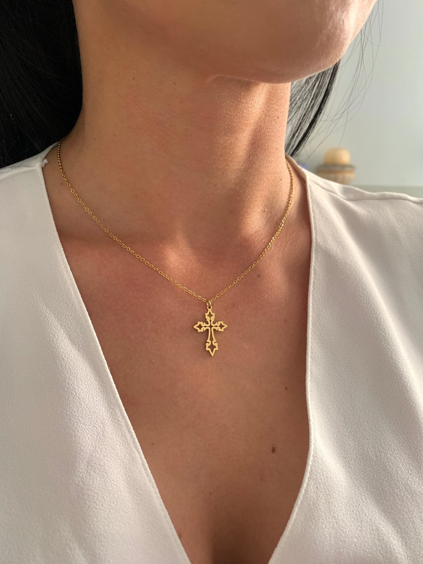 Kreuz Halskette – dezenter Edelstahlschmuck in Gold oder Silber – Natascha Woge®