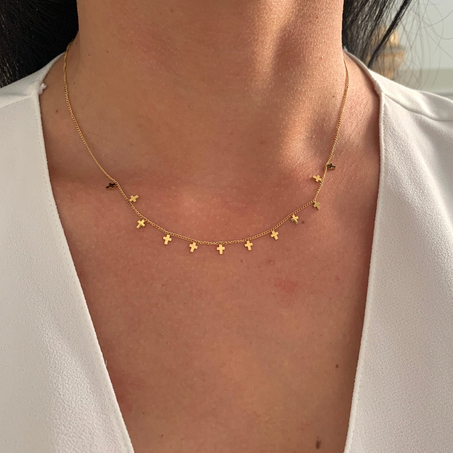 Kreuz Choker – minimalistischer Edelstahlschmuck in Gold oder Silber – Natascha Woge®