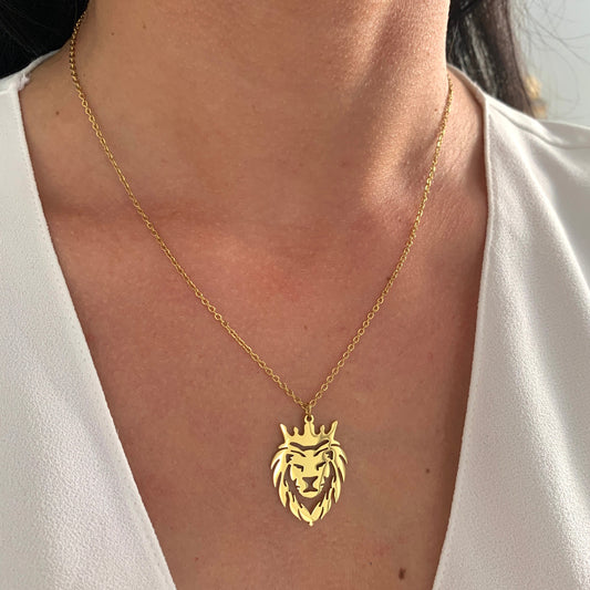 Löwe Halskette – minimalistischer Edelstahlschmuck in Gold oder Silber – Natascha Woge®