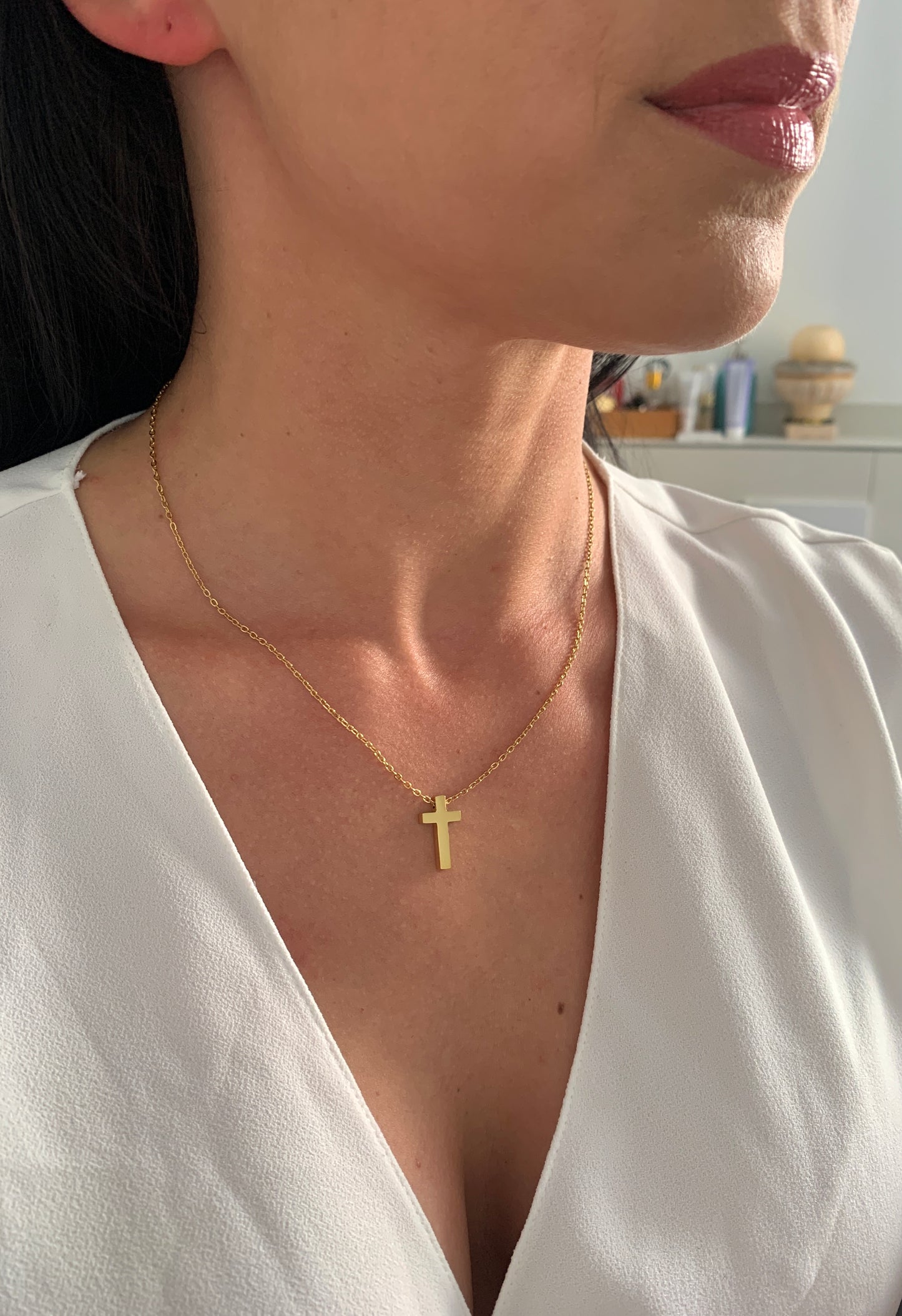 Kreuz Halskette – dezenter Edelstahlschmuck in Gold oder Silber – Natascha Woge®