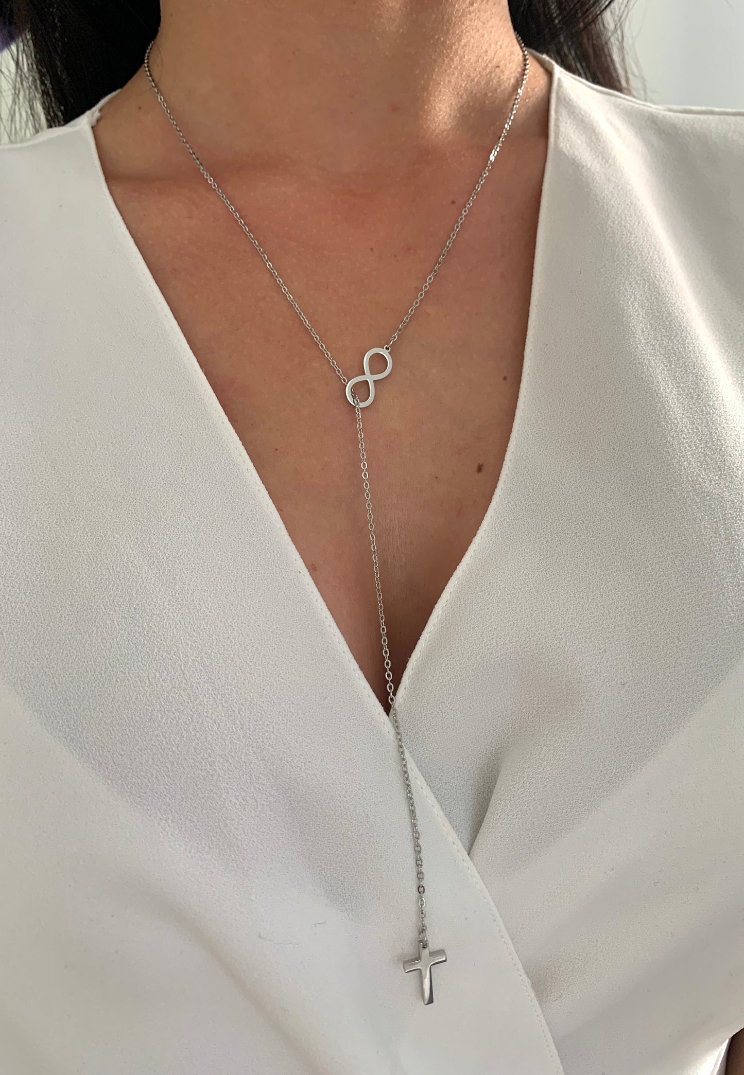 Kreuz & Unendlichkeit Halskette – minimalistischer Edelstahlschmuck in Gold oder Silber – Natascha Woge®