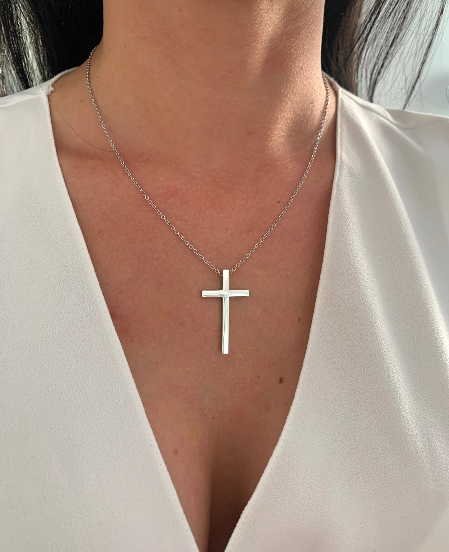 Große Kreuz Halskette – minimalistischer Edelstahlschmuck in Gold oder Silber – Natascha Woge®