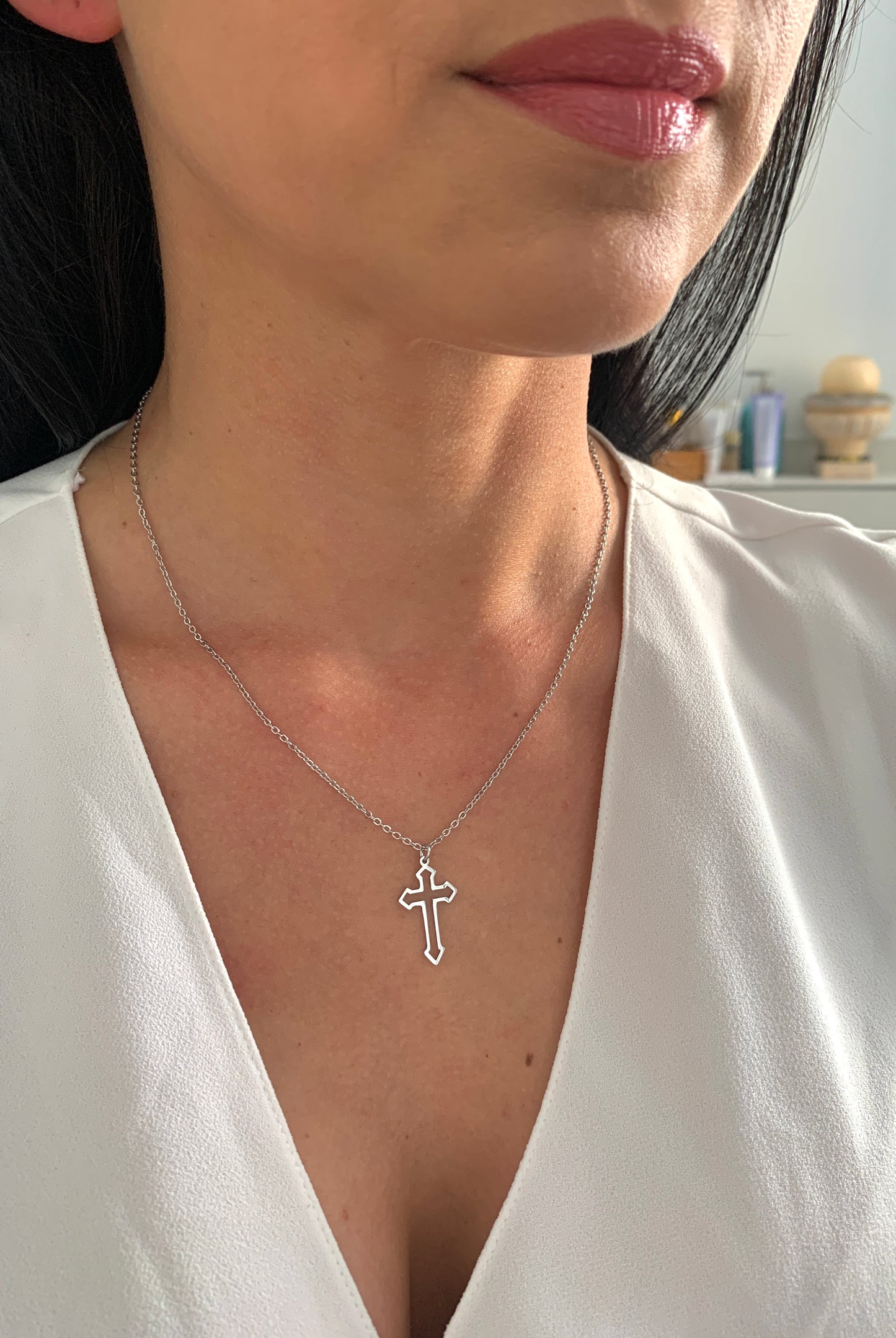 Kreuz Halskette – dezenter Edelstahlschmuck in Gold oder Silber – Natascha Woge®