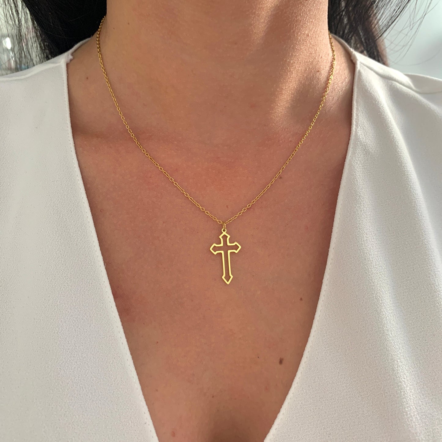 Kreuz Halskette – dezenter Edelstahlschmuck in Gold oder Silber – Natascha Woge®
