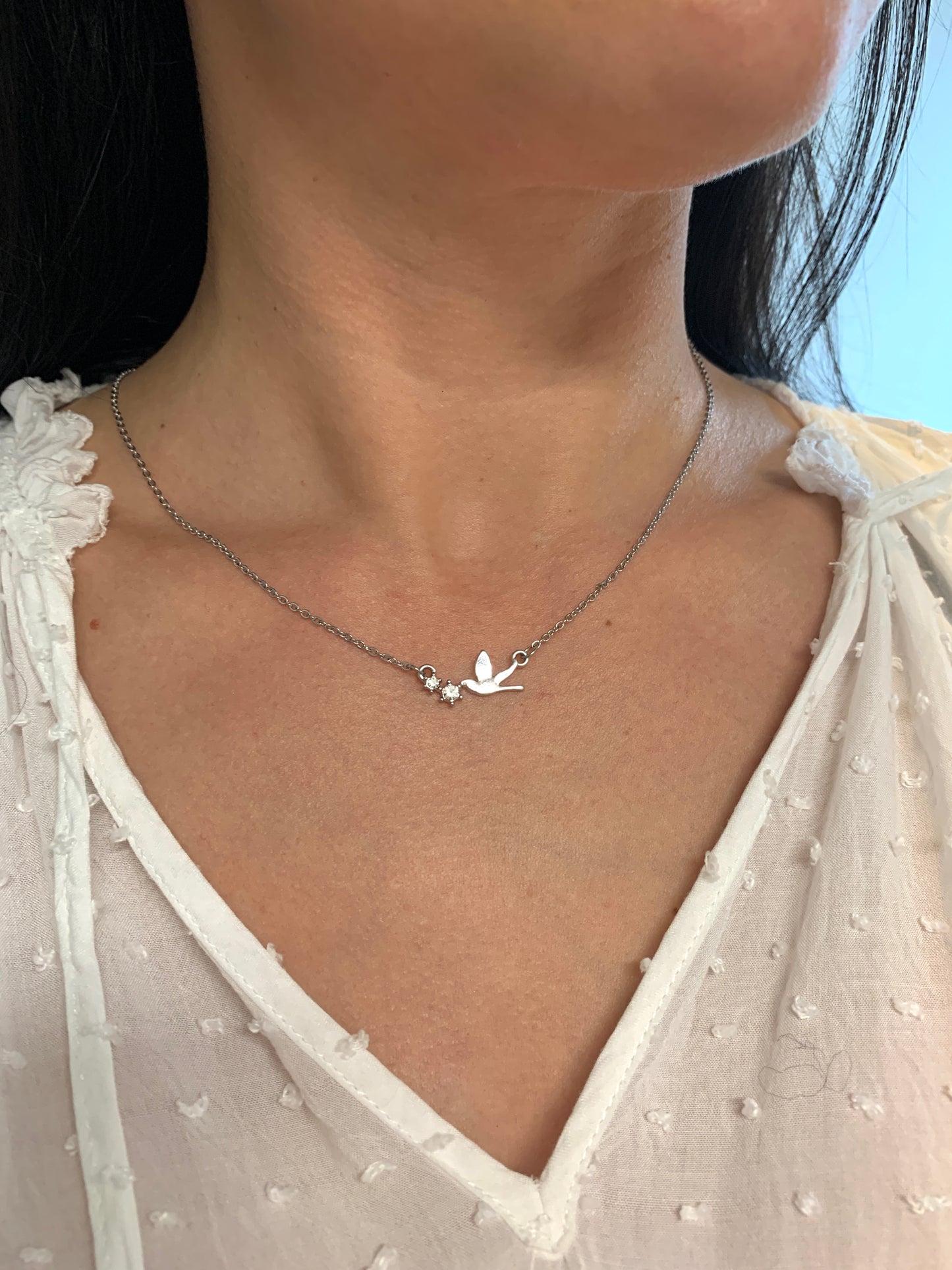 Taube Halskette – Friedenssymbol mit Zirkonia – Silberfarbener Schmuck – Natascha Woge®