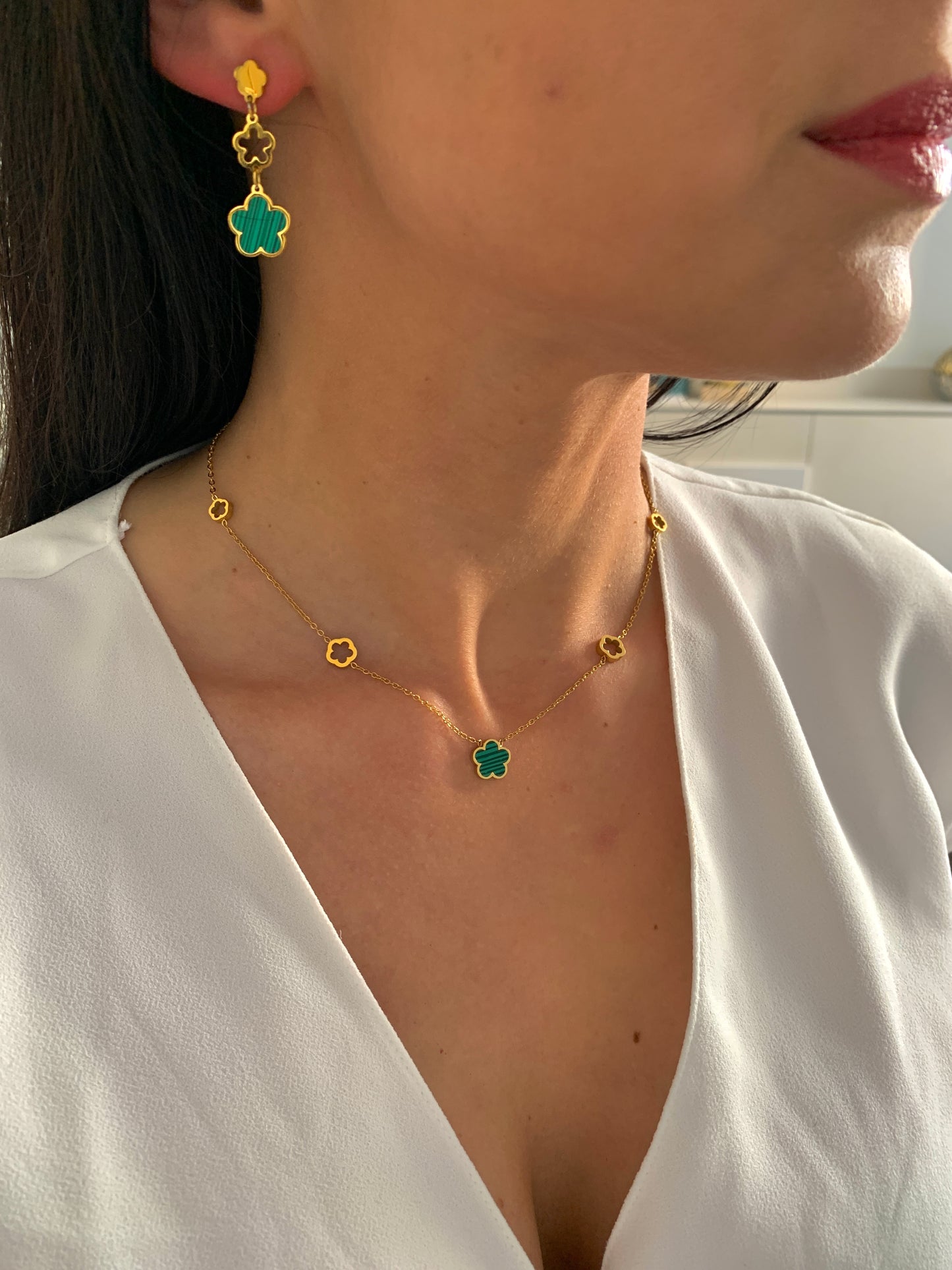 damen-ohrringe-kleeblatt-gold-gruen-edelstahl-laenge-34cm