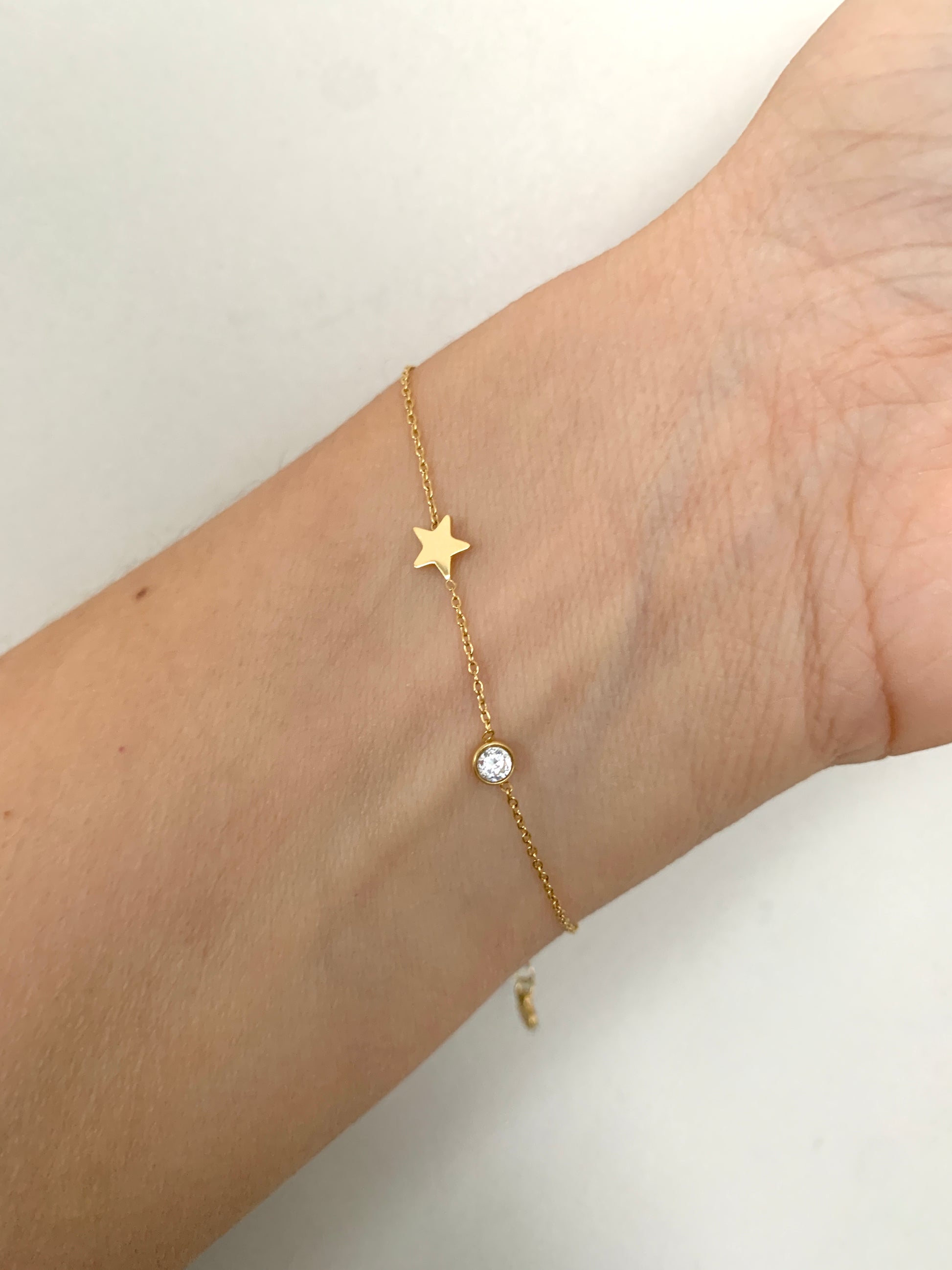 edelstahl-armband-stern-gold-minimalistisch-freundschaft-geschenk