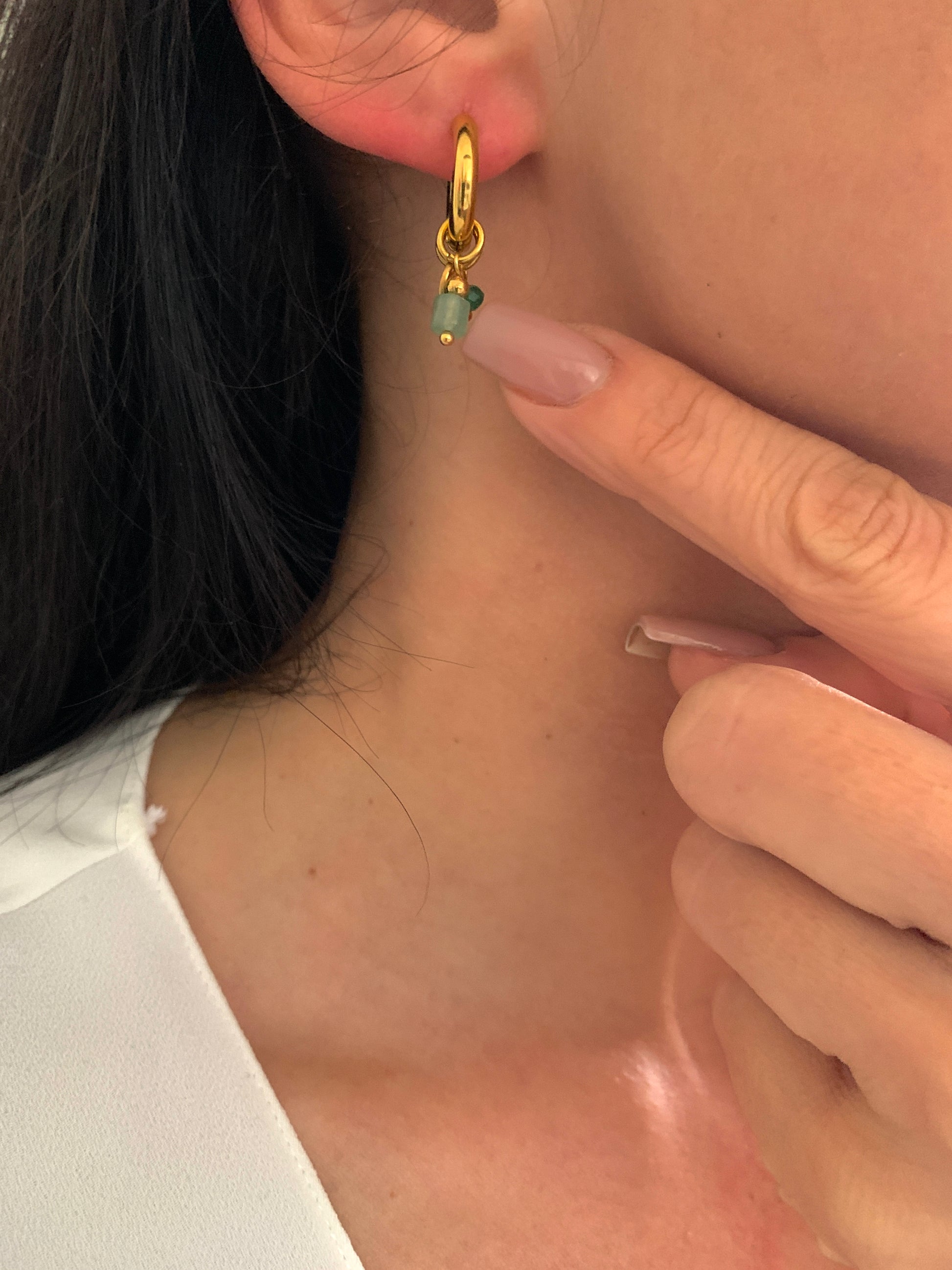 edelstahl-ohrringe-gold-aventurin-alltag