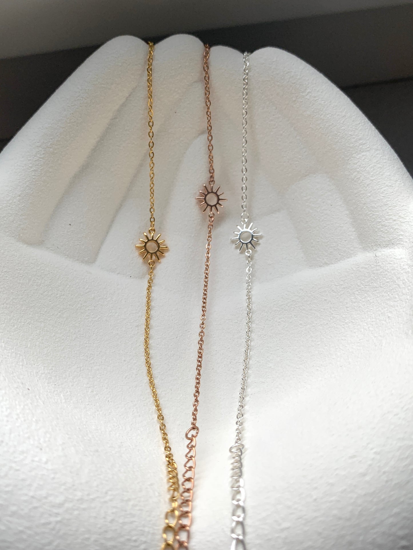 edelstahl-schmuck-sonnenarmband-gold-silber-rosegold-produktansicht-natascha-woge