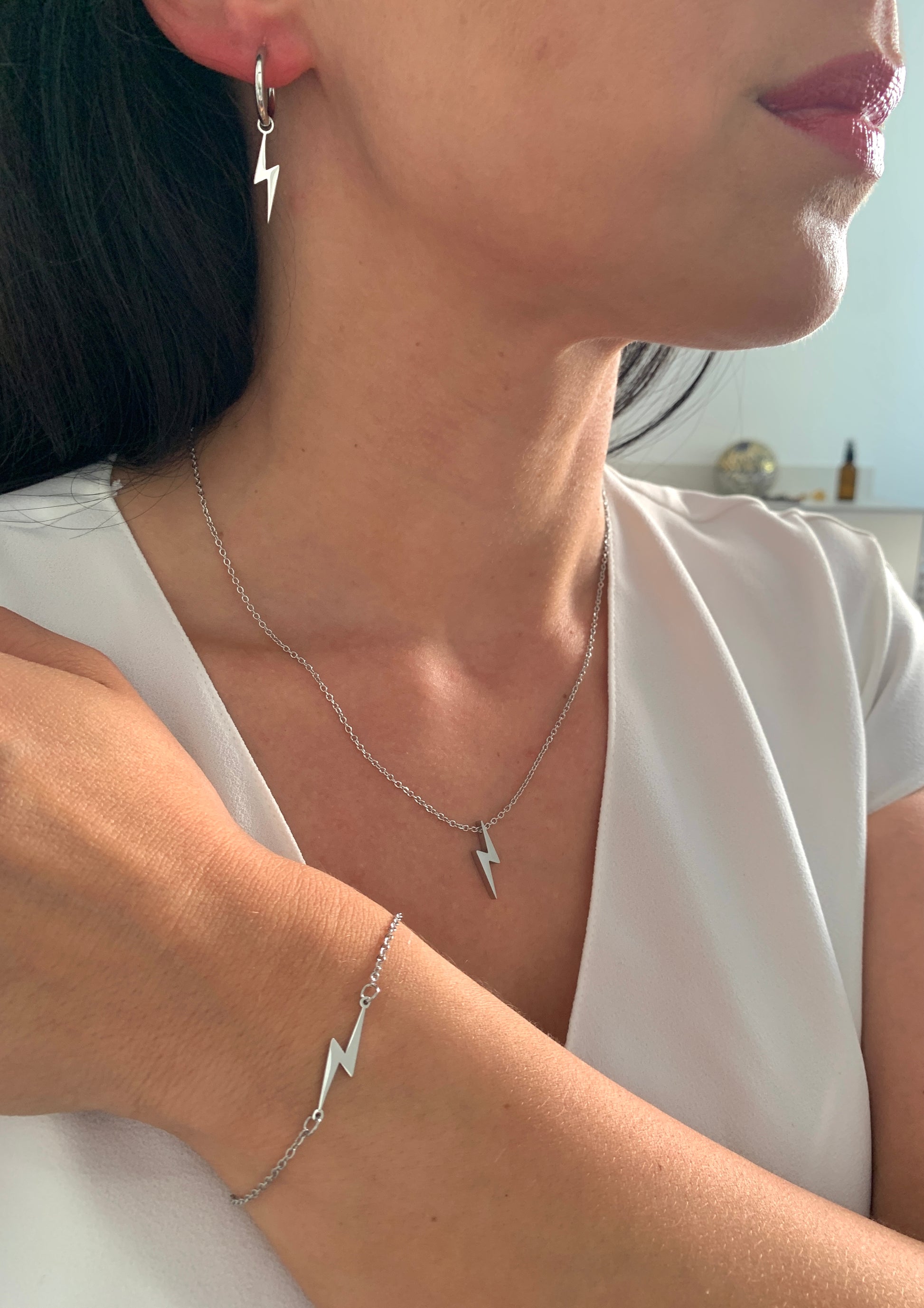 hochwertiger-edelstahlschmuck-blitz-ohrringe-gold-silber-natascha-woge