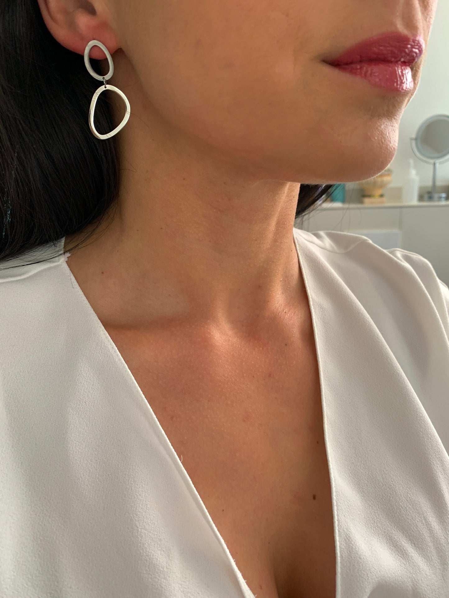 lange-minimal-creolen-edelstahl-damen-geschenkidee