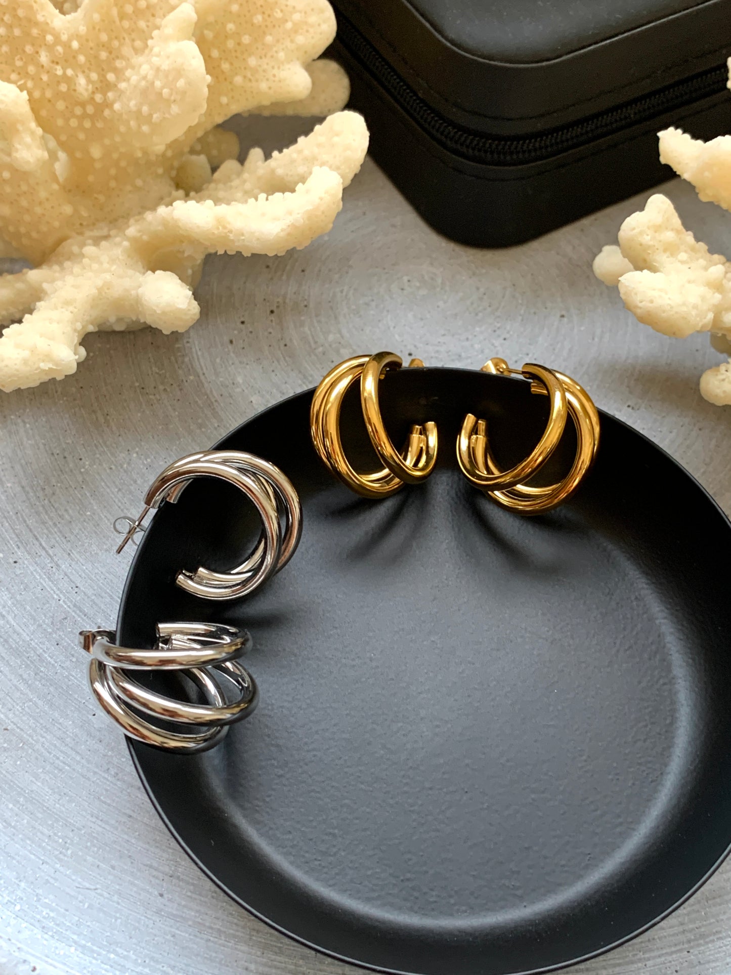 nataschawoge-edelstahl-roehren-creolen