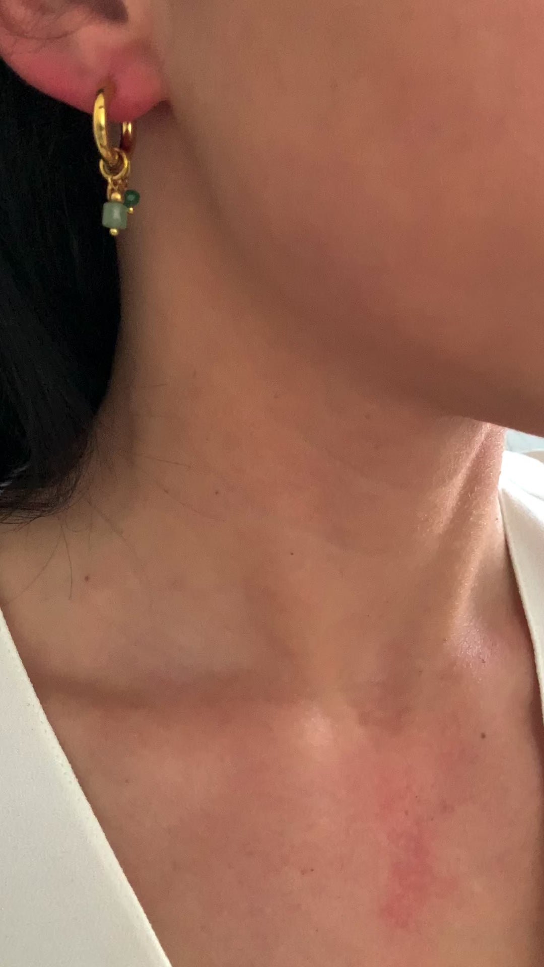 wasserfeste-creolen-edelstahl-18k-gold-gruen