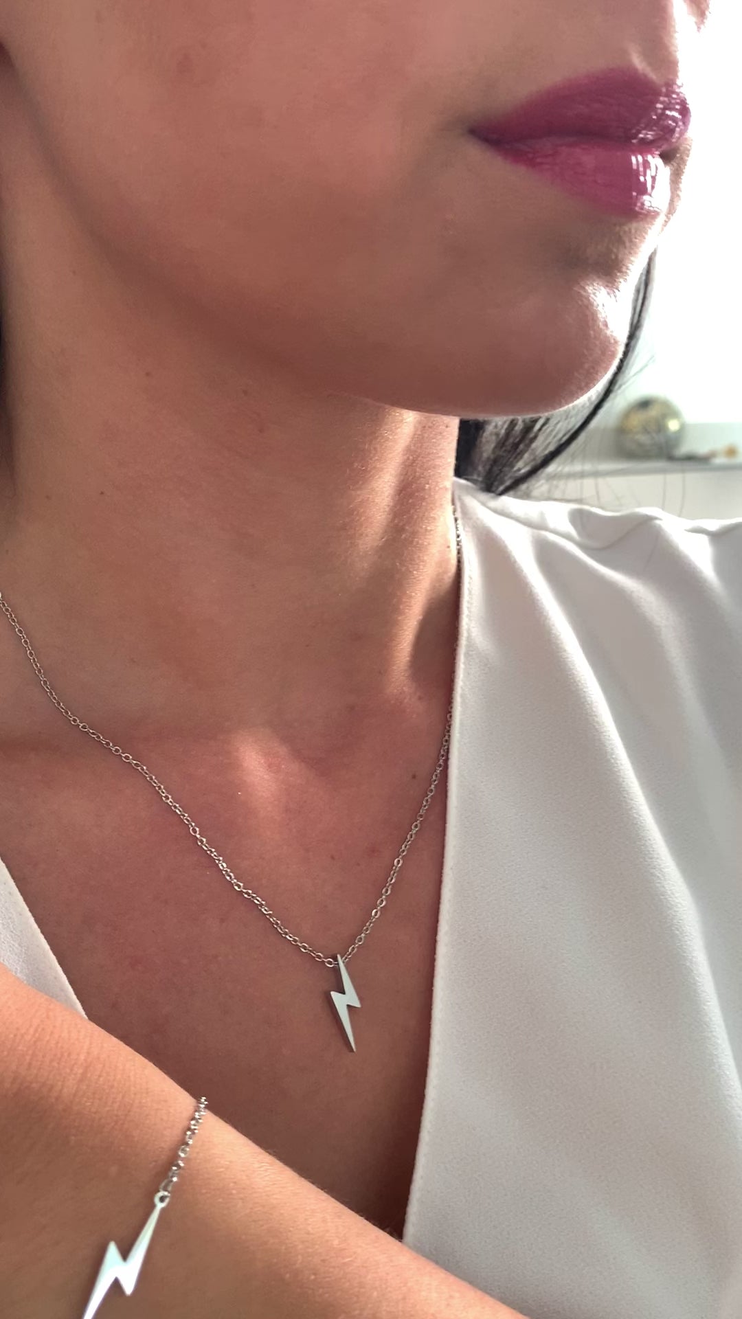 kleine-blitz-ohrringe-edelstahl-silber-gold-minimalistisch