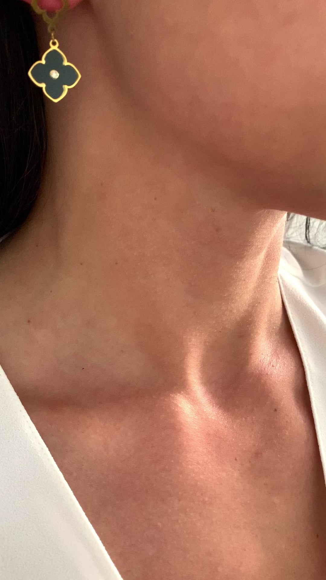 schmuck-für-sensible-haut-kleeblatt-ohrringe-edelstahl-gold