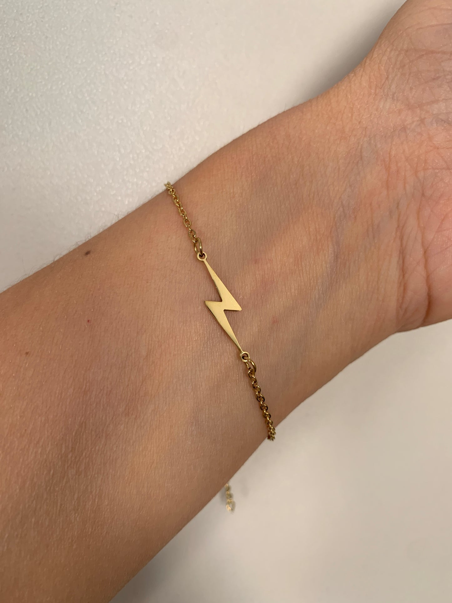 zartes-damenarmband-blitz-edelstahl-gold-silber-natascha-woge